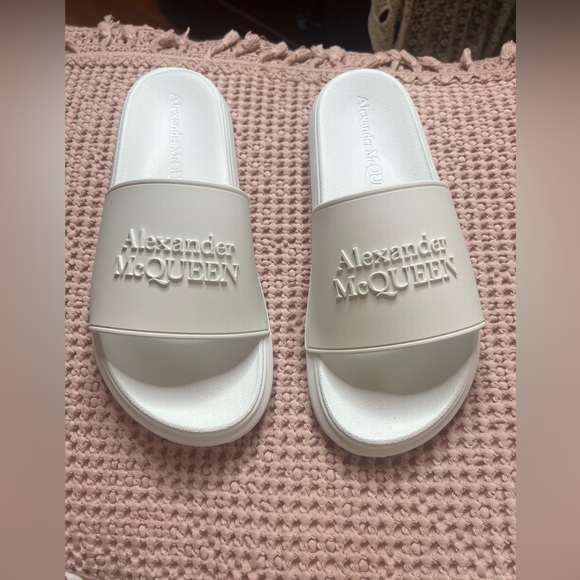 Alexander McQueen Shoes - NEW IN Box Alexander McQueen White Rubber Pool Slides